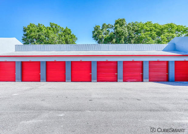 Images CubeSmart Self Storage