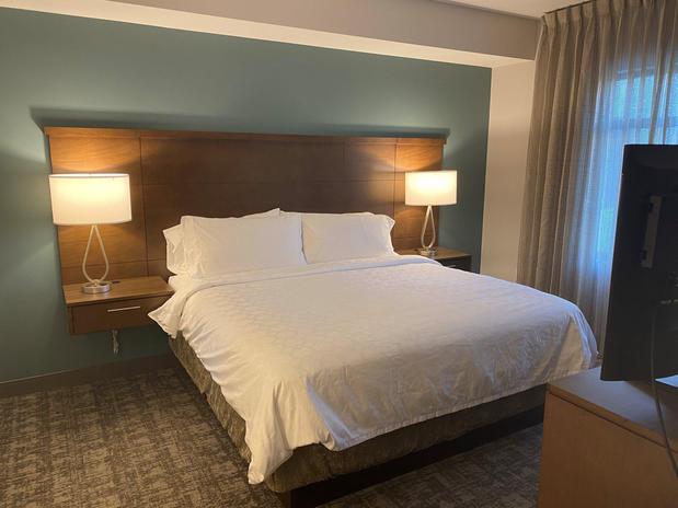 Images Staybridge Suites Naples - Marco Island by IHG