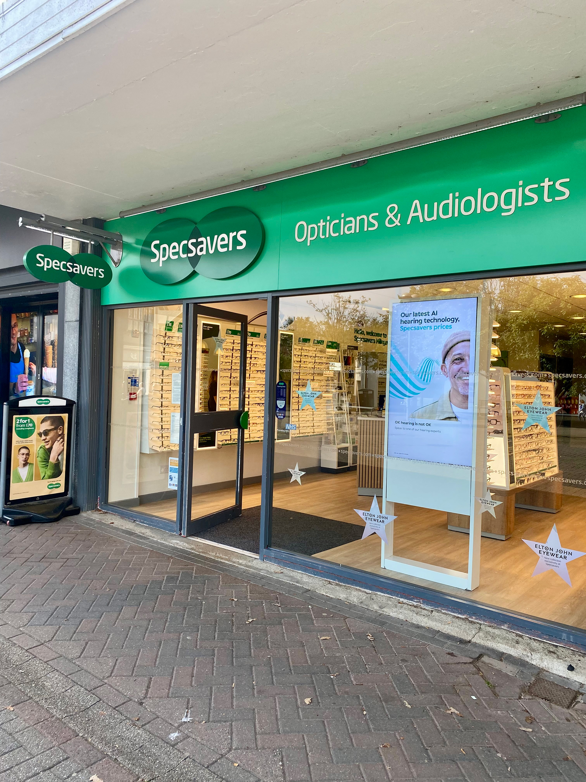 Specsavers Opticians and Audiologists - Milngavie