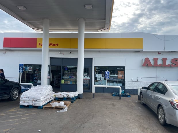 Images CoinFlip Bitcoin ATM - Allsup's Convenience Store #102208 (Graham)