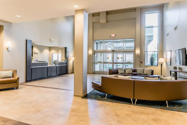 Images Candlewood Suites Hartford Downtown by IHG