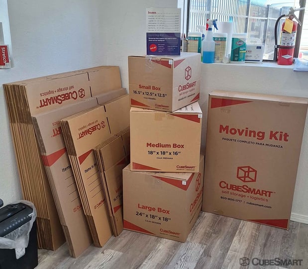 Images CubeSmart Self Storage