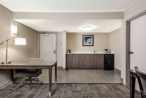 Images Hampton Inn & Suites Chapel Hill/Durham, Area