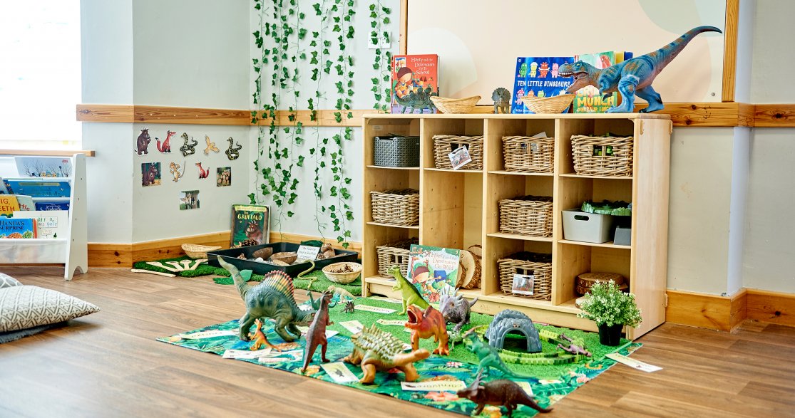 Images Busy Bees Childcare Nursery at Leeds Farsley
