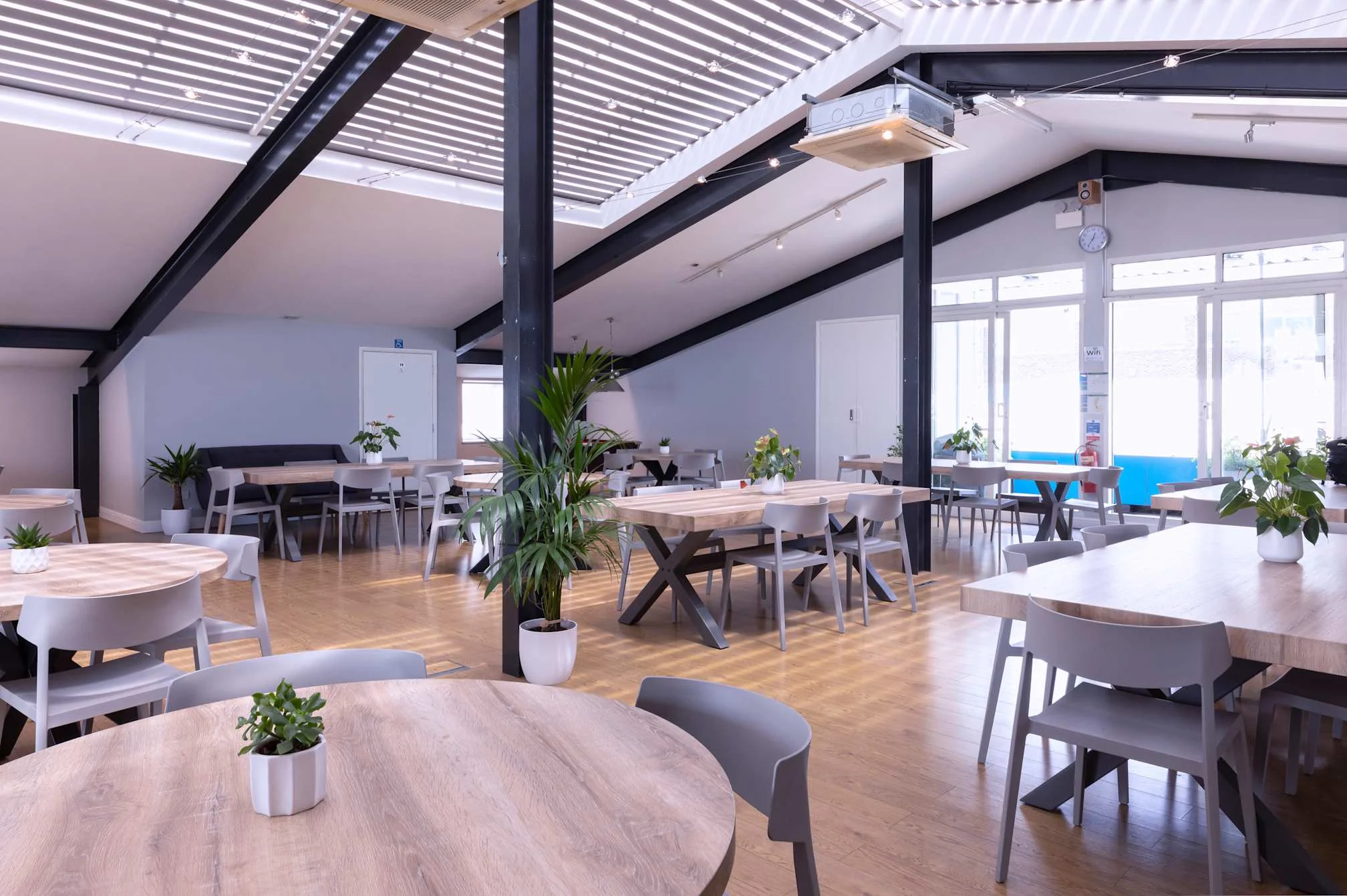 Images Malcolm Ryan Studios