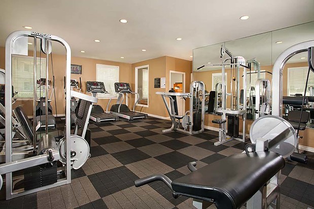 Images Green Valley Apartments