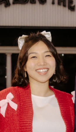 Images Jung Hong, Counselor