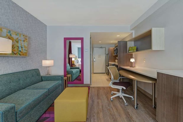 Images Home2 Suites by Hilton West Palm Beach Airport