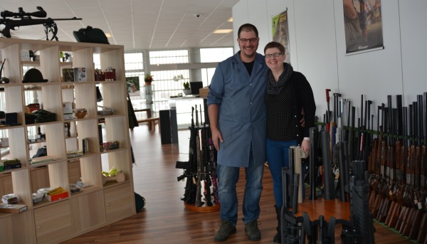 Bilder Waffen Pauli AG