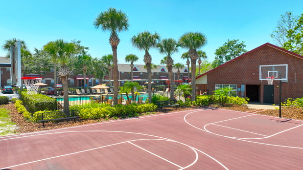 Images Campus Crossings on Alafaya