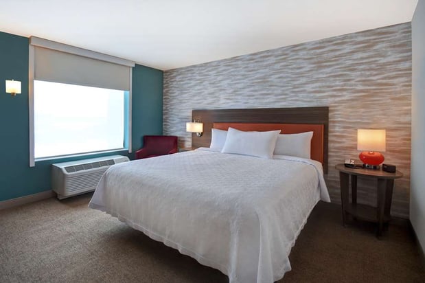 Images Home2 Suites by Hilton Wichita Downtown Delano