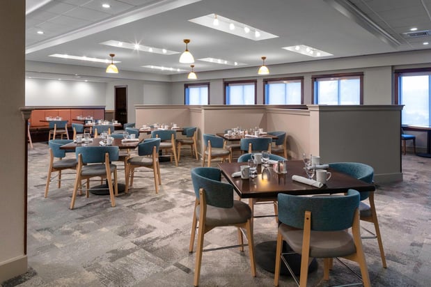 Images Holiday Inn & Suites Marlborough by IHG