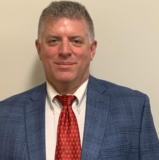 Images Lee Glassman, Bankers Life Agent