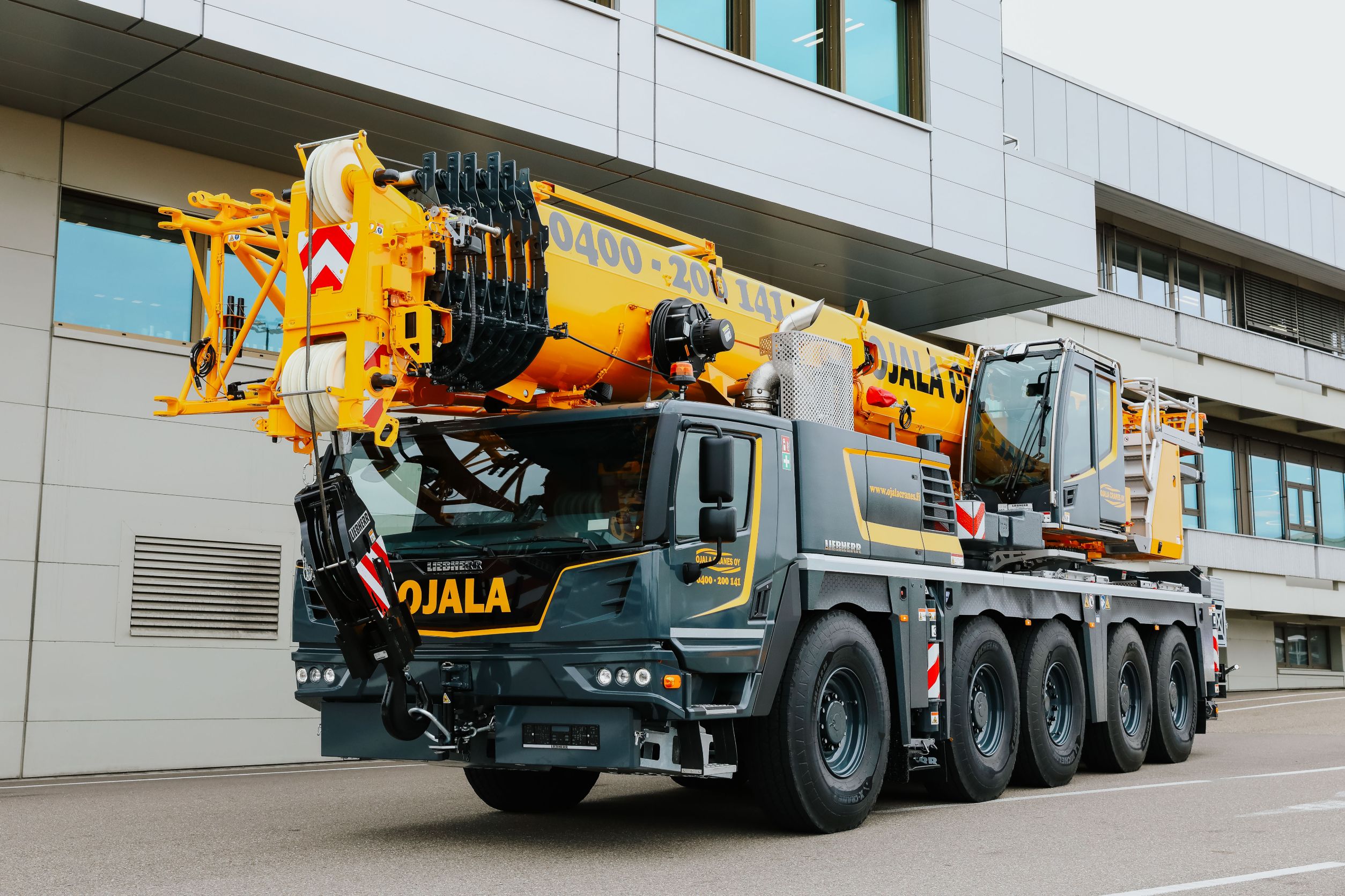 Images Ojala Cranes Oy