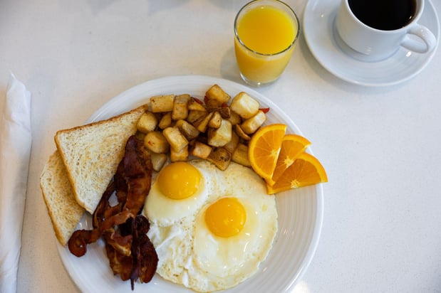 Images Holiday Inn Greenville - Woodruff Road by IHG