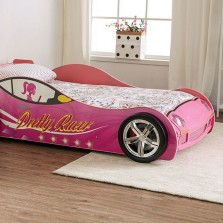Lets make your little girls room a MAKEOVER.