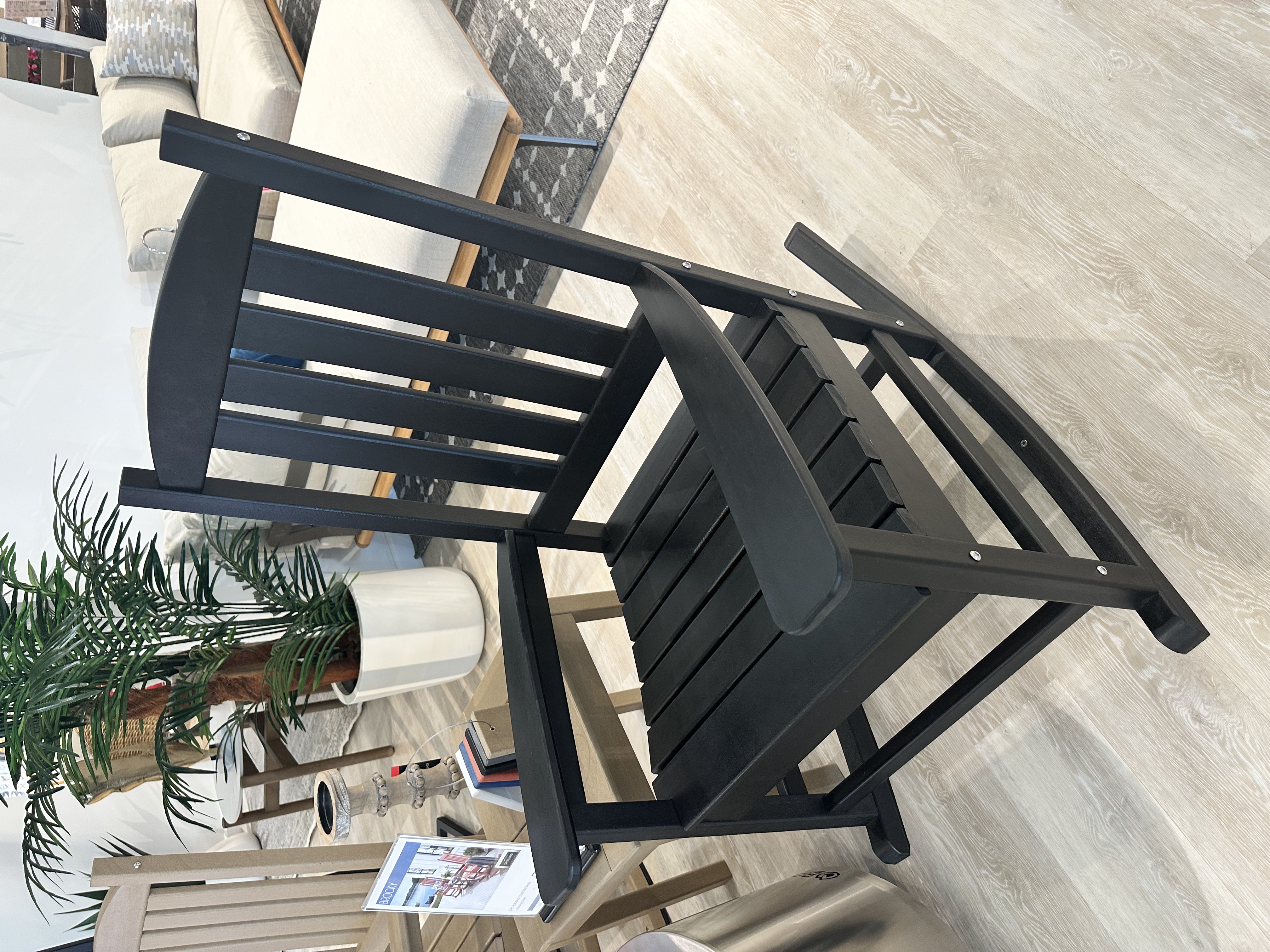 Rooms To Go Patio Image