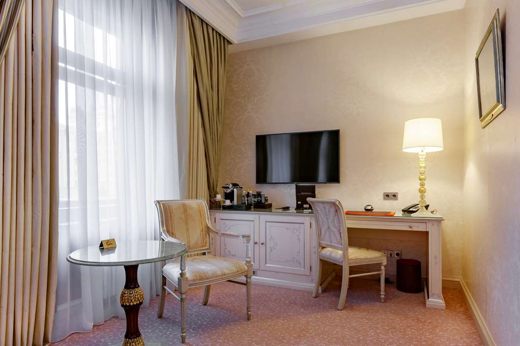 Radisson Collection Hotel, Moscow