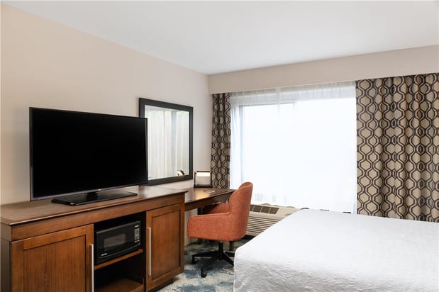 Images Hampton Inn Portland East