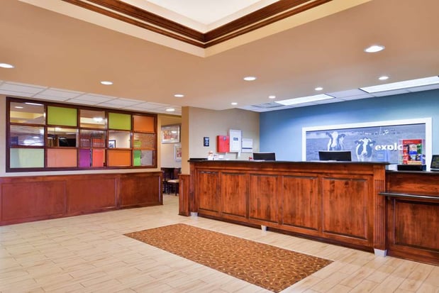 Images Hampton Inn Greensboro-East