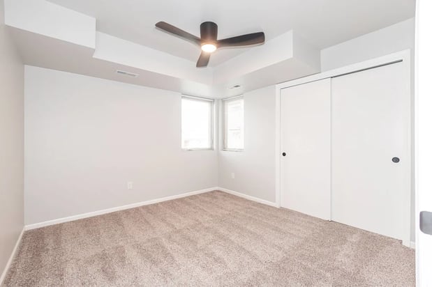 Images Meadowlark Place