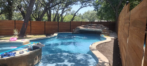 Images Perimeter Fence - TX