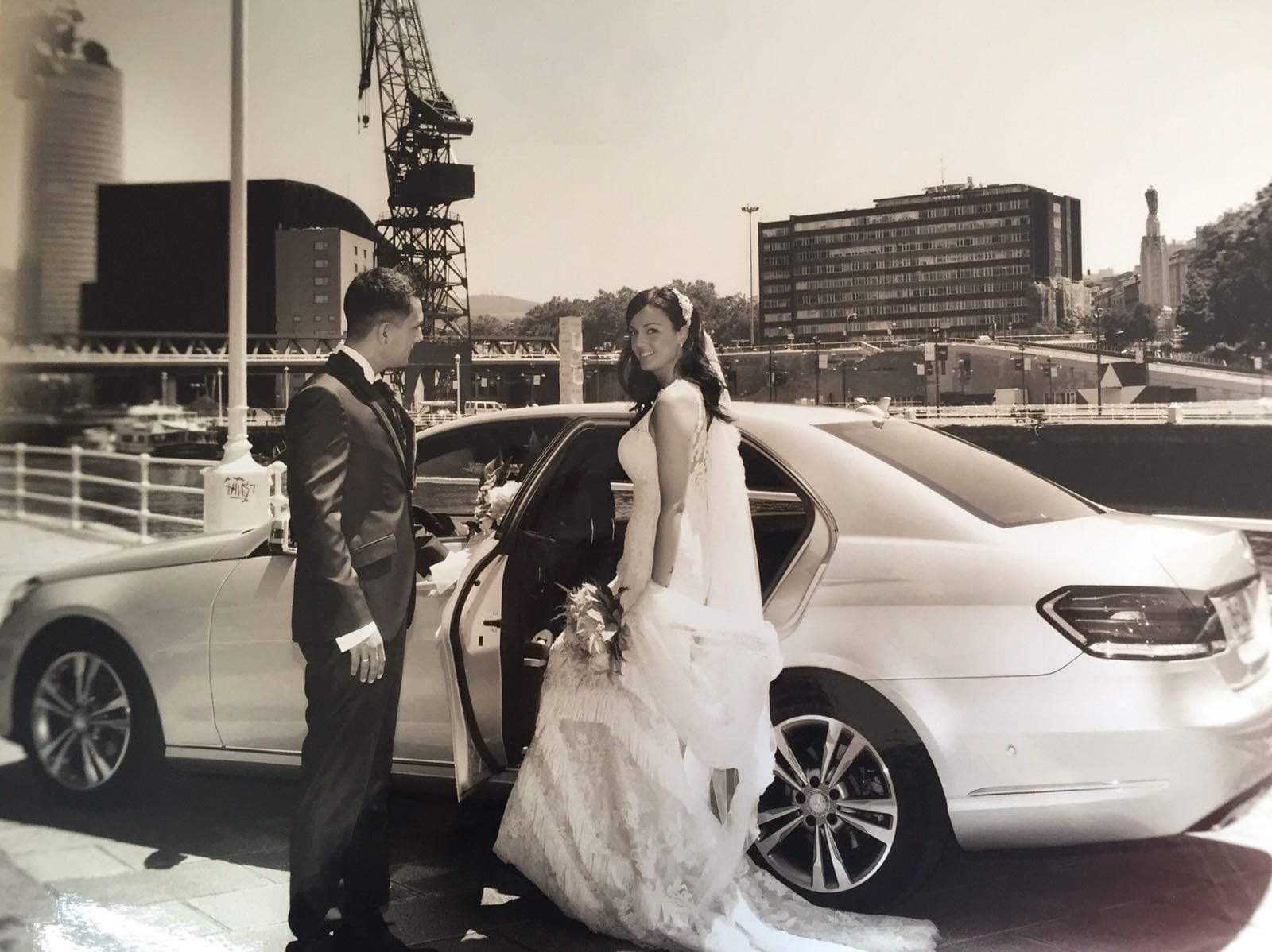 Images Exclusive Taxi Service