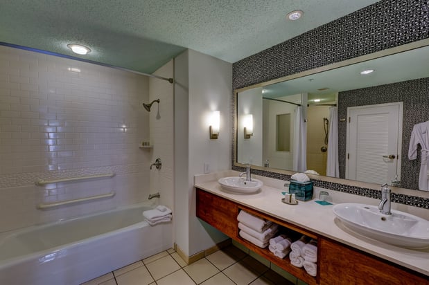 Images Hotel Indigo Columbus Architectural Center by IHG