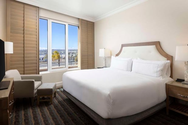 Images DoubleTree by Hilton San Diego Bayside