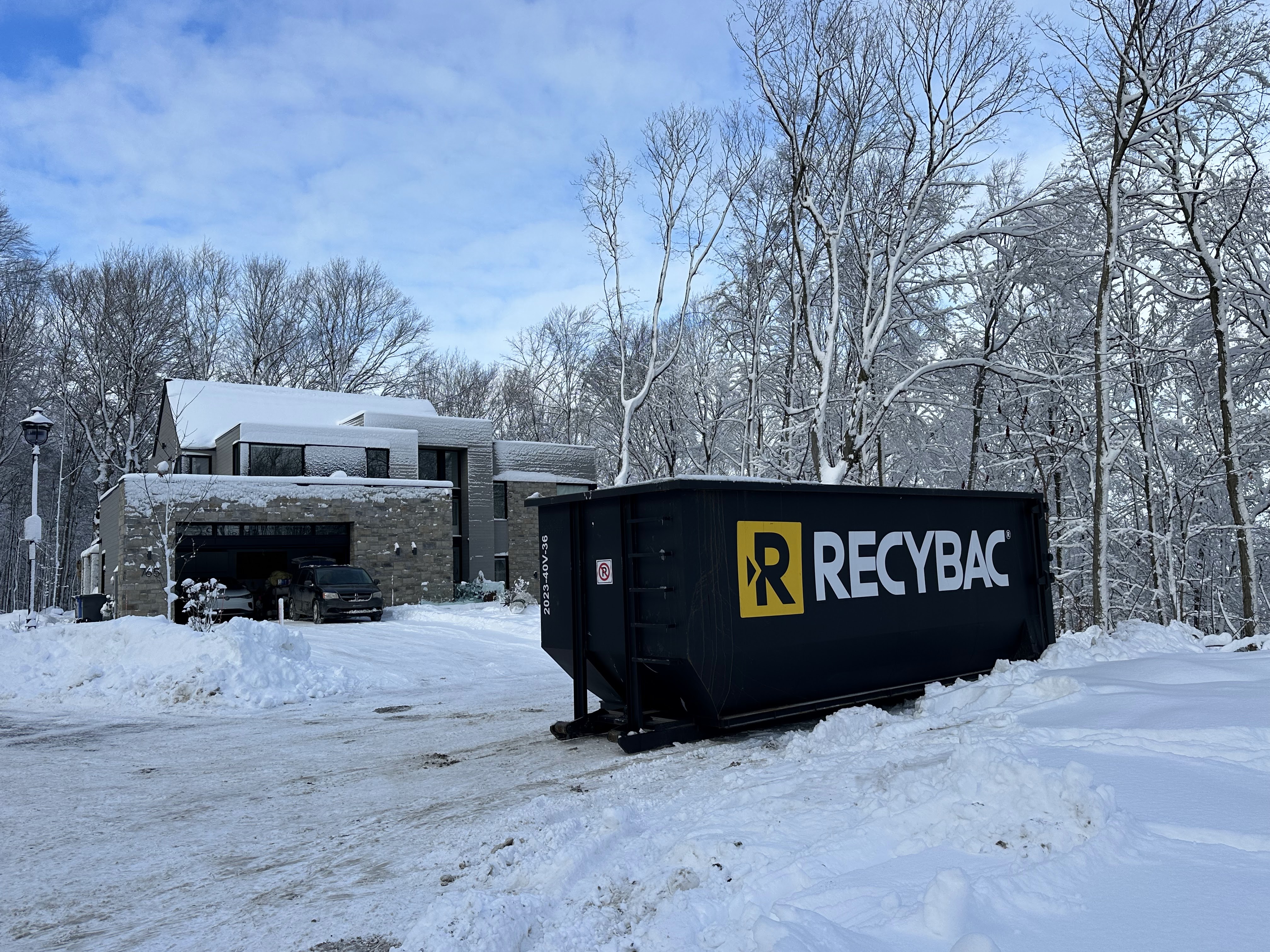 Images Location de conteneur RECYBAC Longueuil