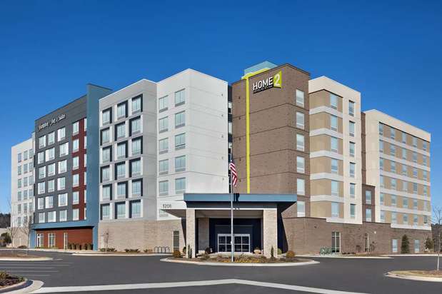 Images Hampton Inn & Suites Durham University Medical Center