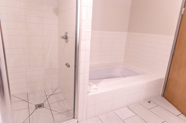 Images Holiday Inn Express & Suites Torrington by IHG