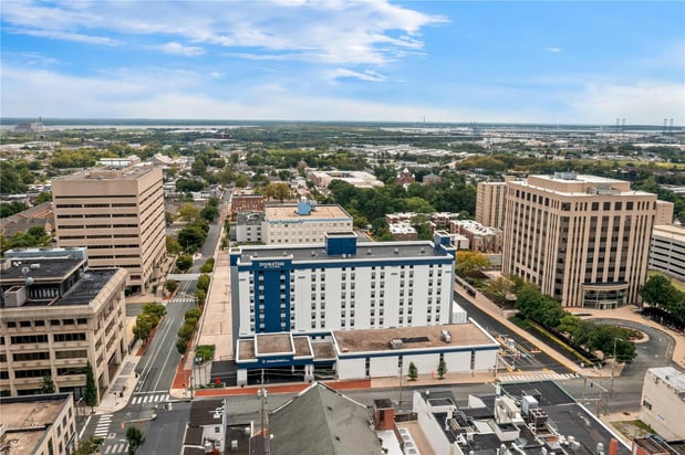 Images DoubleTree by Hilton Hotel Downtown Wilmington - Legal District