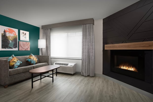Images Holiday Inn & Suites Durango Downtown by IHG