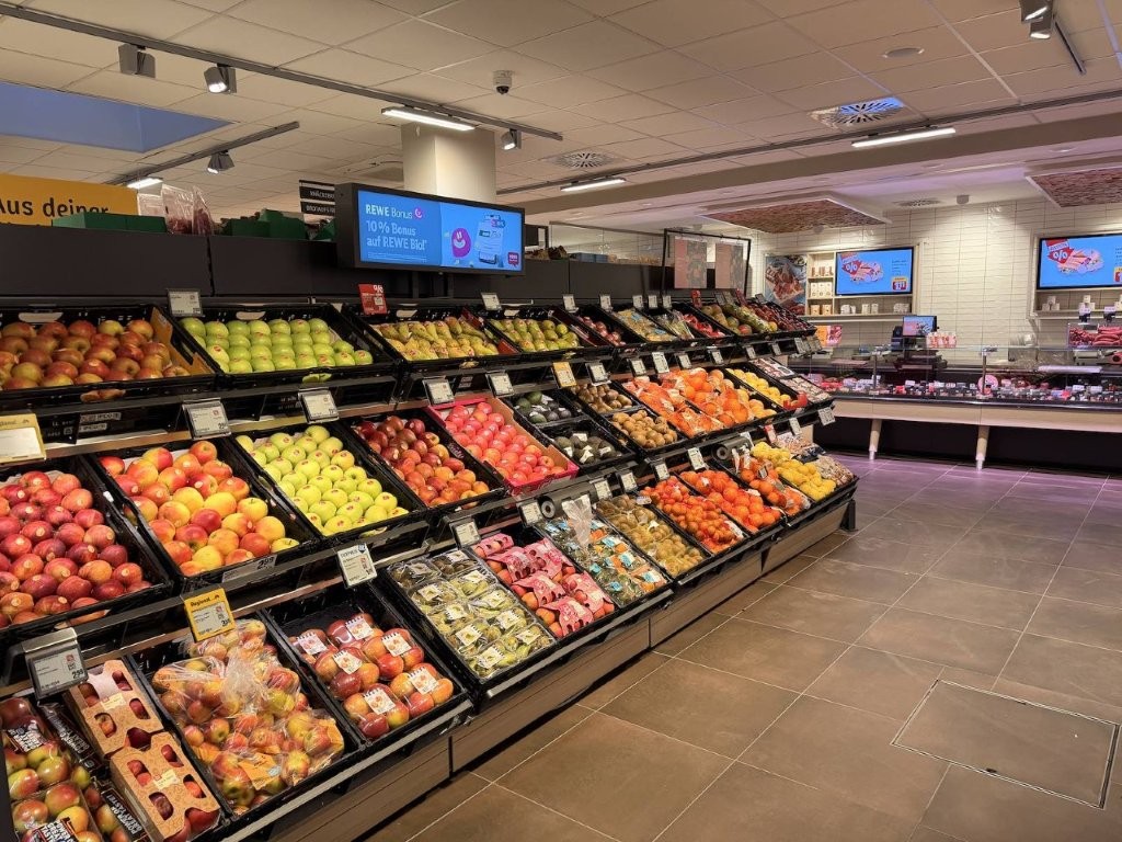 REWE, Unterfeldring 1 in Vierkirchen/Esterhofen