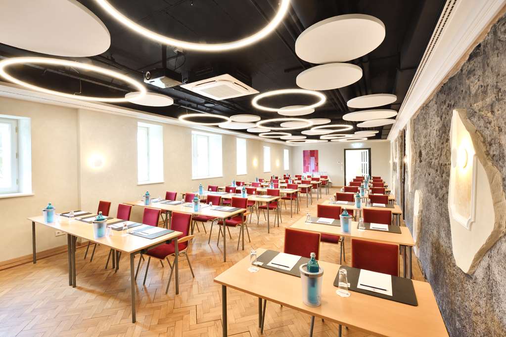 Best Western Premier Hotel Villa Stokkum, Steinheimer Vorstadt 70 in Hanau