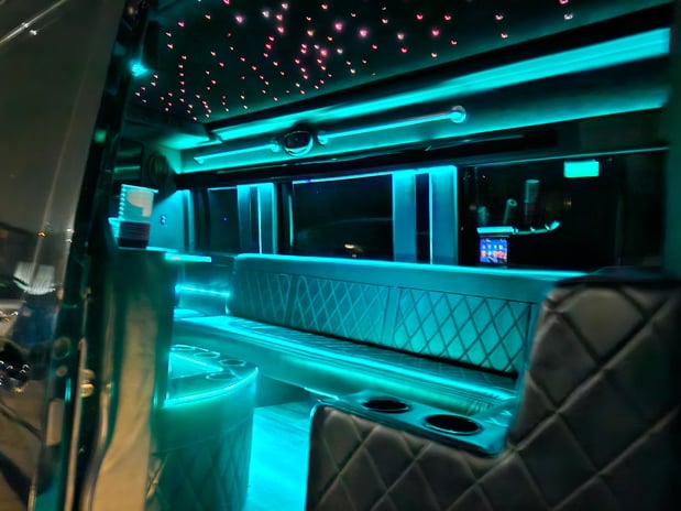 Images Royal Carriage Limo