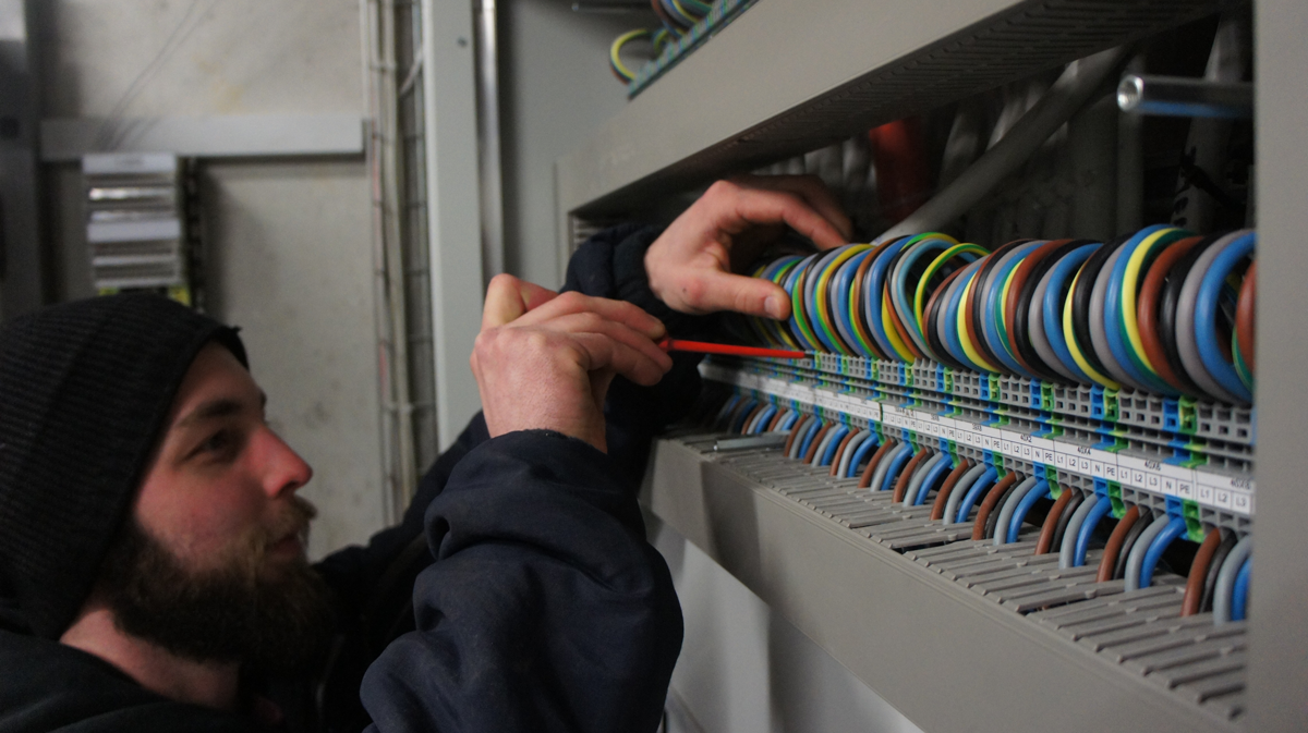 Elektro Ruppen AG, Landstrasse 14 in Naters