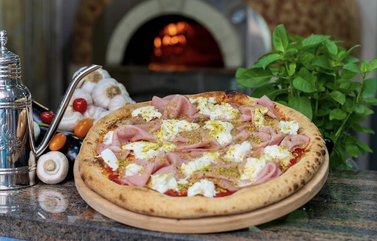 La Mortadella Pistaccio La Mortadella Pistaccio