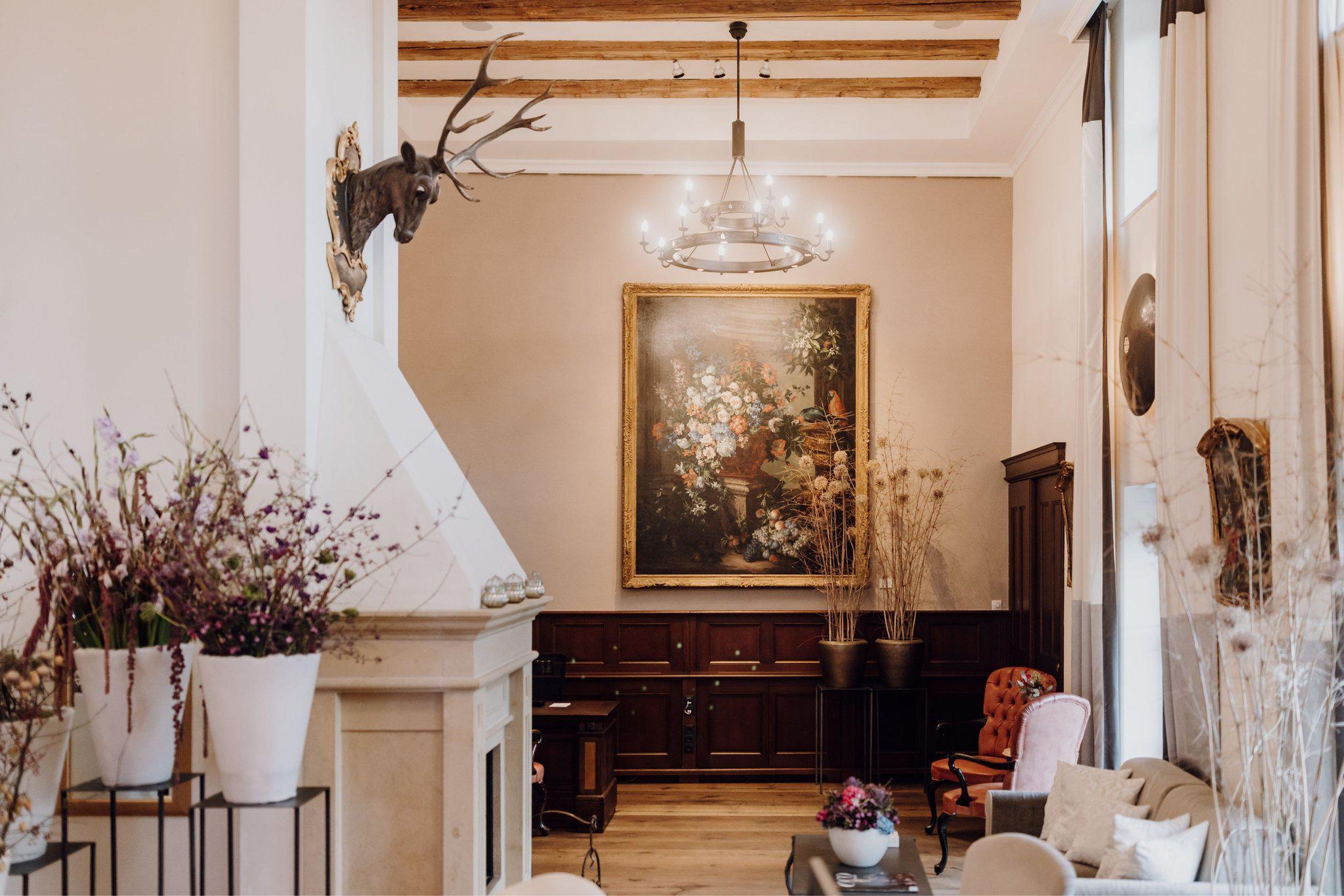 Schloss Fuschl, a Luxury Collection Resort & Spa, Fuschlsee-Salzburg, Schloss Strasse 19 in Hof Bei Salzburg