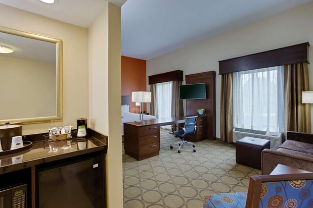 Images Hampton Inn & Suites Philadelphia/Bensalem
