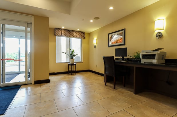 Images Holiday Inn Express & Suites Meriden by IHG