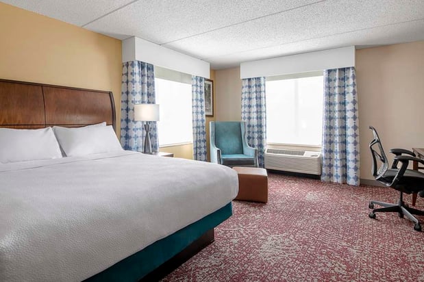 Images Hilton Garden Inn Cleveland Downtown
