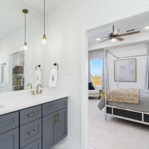 Images UnionMain Homes - Walden Pond 50's