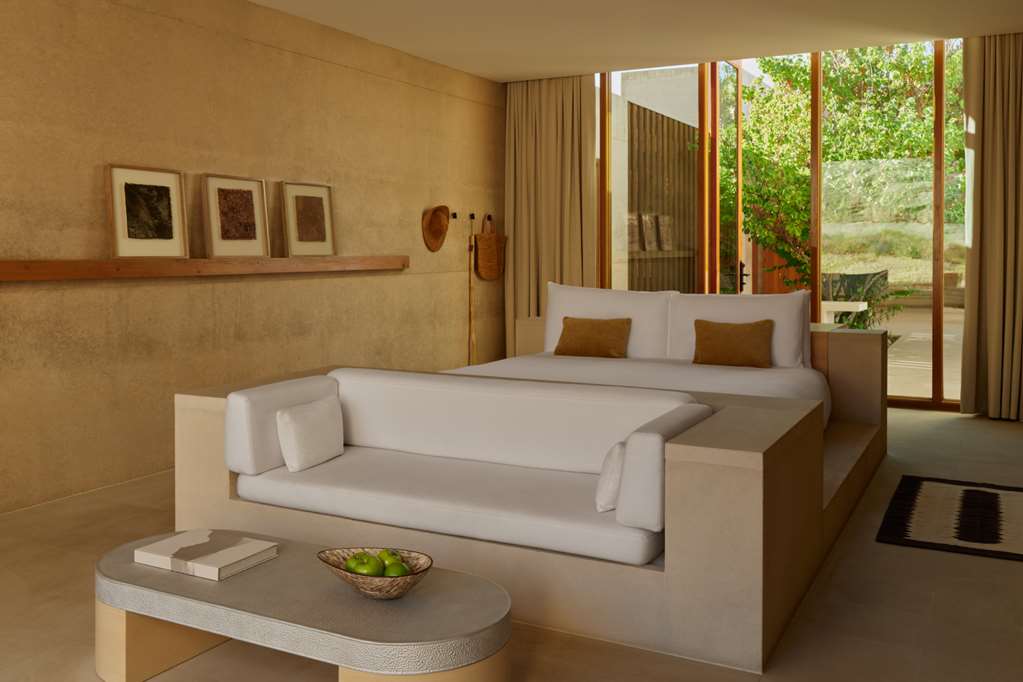 Amangiri Girijaala Suite Bedroom