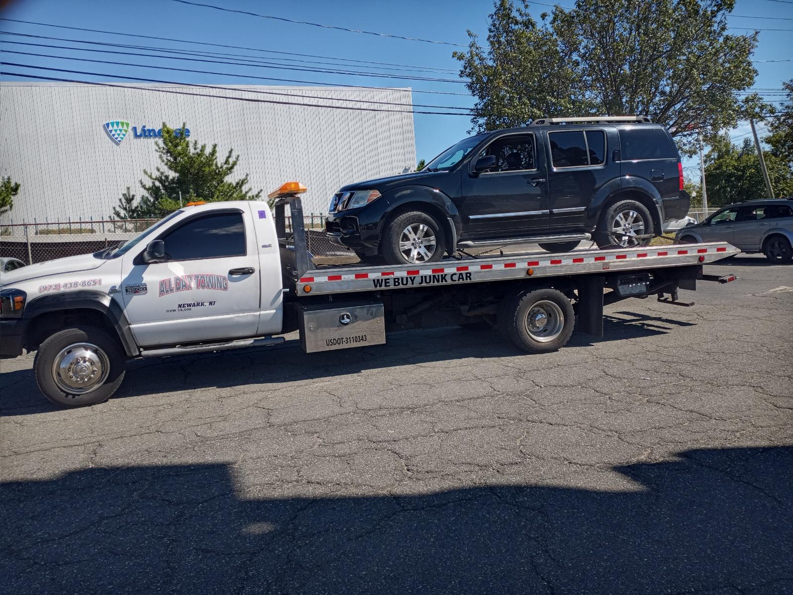 We offer comprehensive roadside assistance service