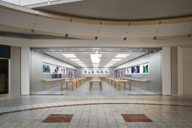 Images Apple The Mall of New Hampshire