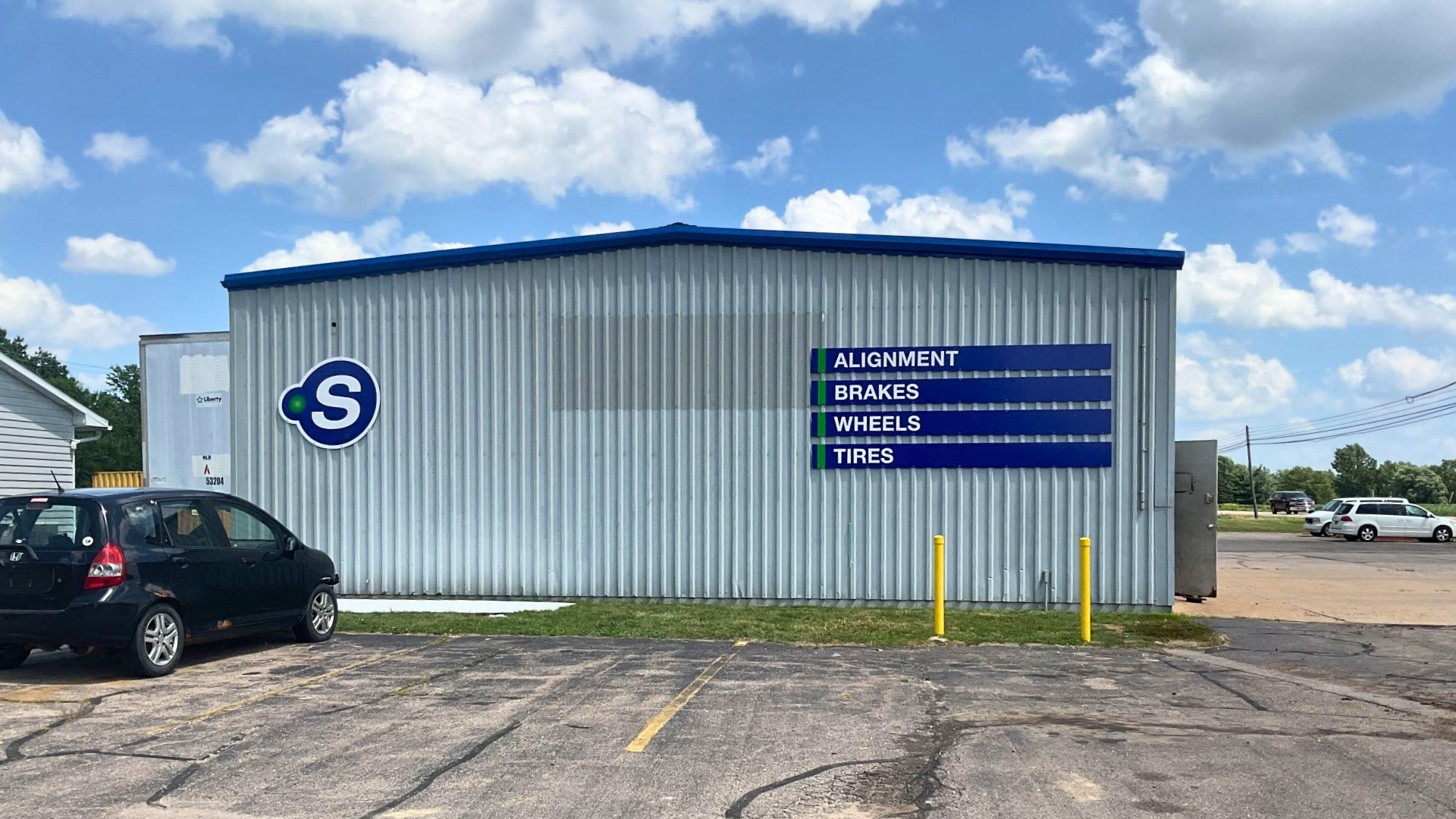 Gills Point S Tire & Auto Service Image