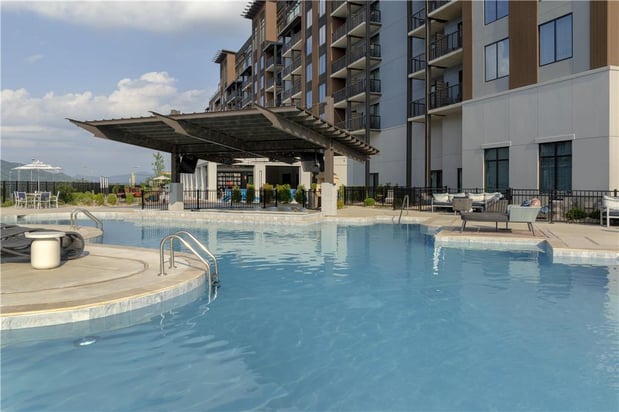 Images Embassy Suites by Hilton Pigeon Forge Resort