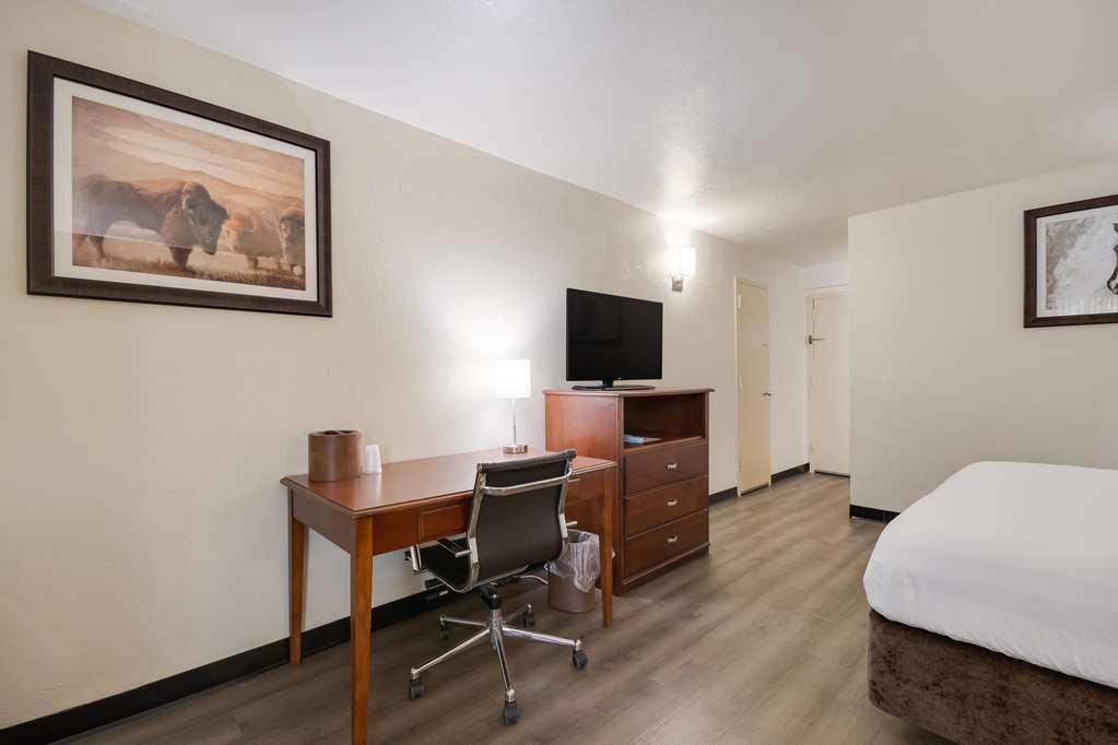 King Guestroom